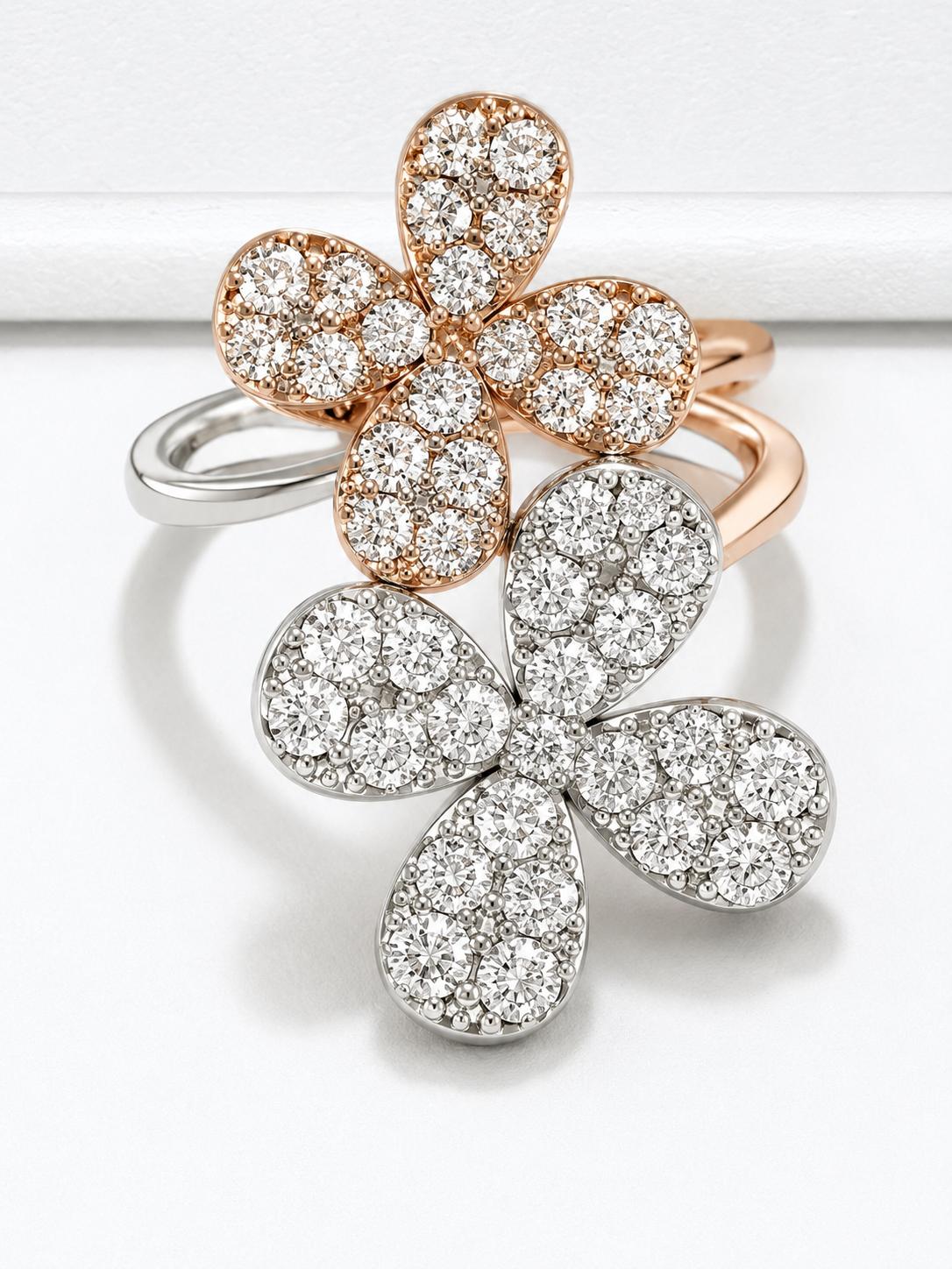 Beautiful Flower Ring 18K White and Rose Gold