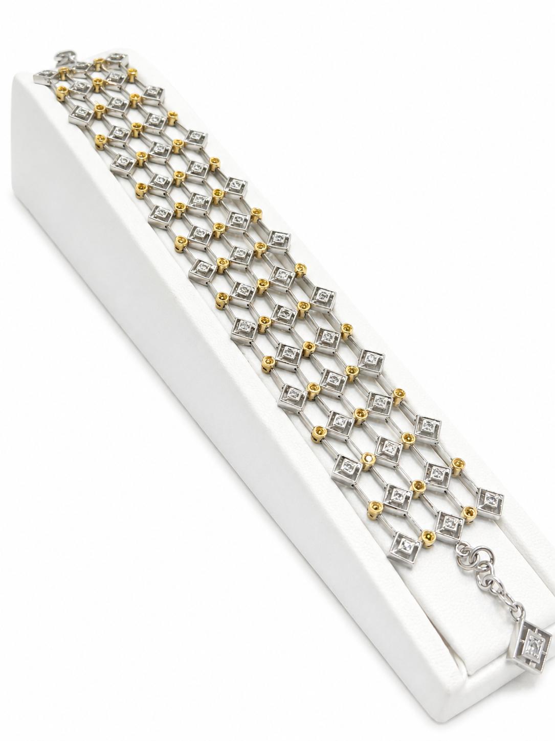 Beautiful Diamond Bracelet 18K White Gold